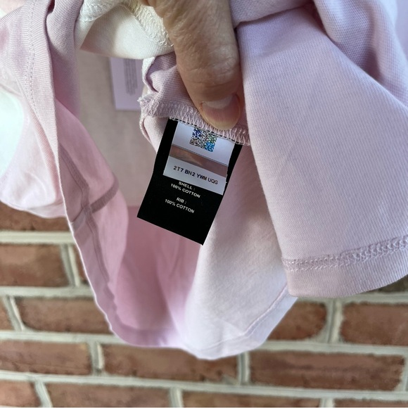UGG pale pink color block logo top. XS NWT. Great gift idea - Picture 7 of 10